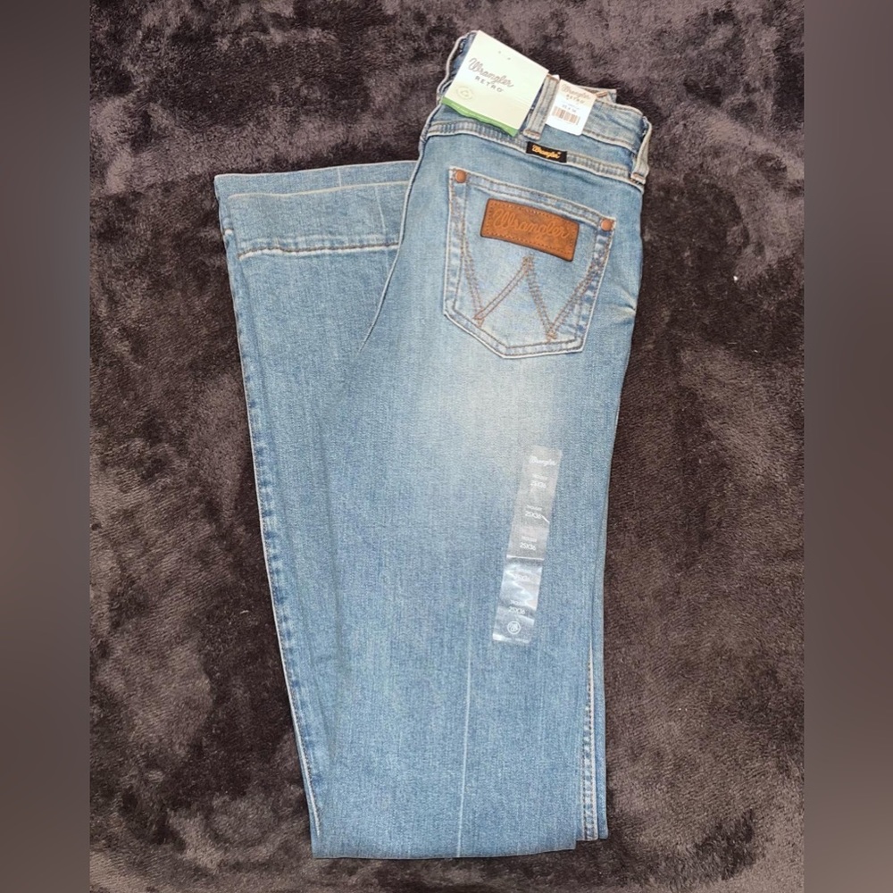 NWT Wrangler Retro Flare Jeans